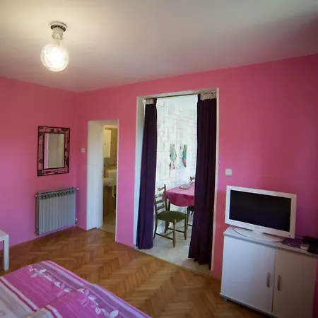 Ema Apartmán Mugeba